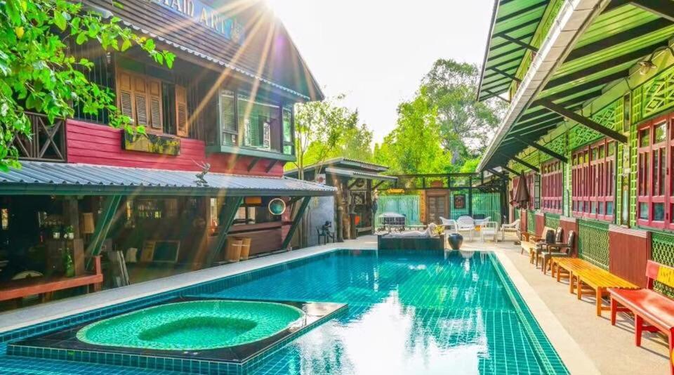 Hotel Ban Mai Vintage Pak Chong Exterior foto