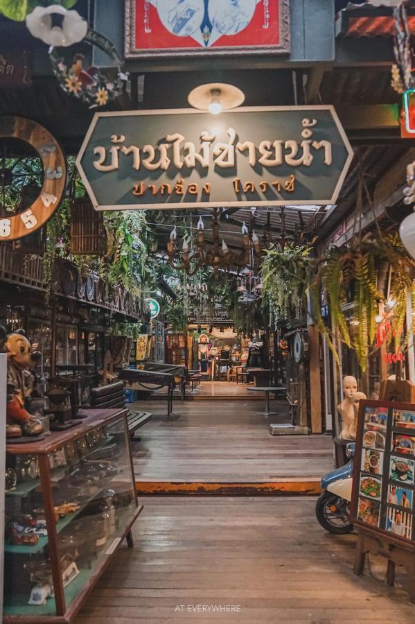 Hotel Ban Mai Vintage Pak Chong Exterior foto